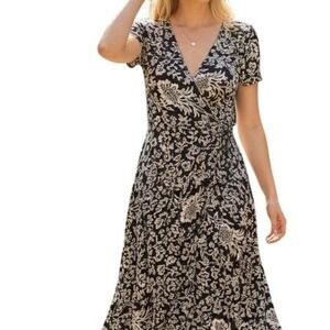 Attention Wrap Dress Women Large Black White Floral Short Sleeve V-Neck Stretchy